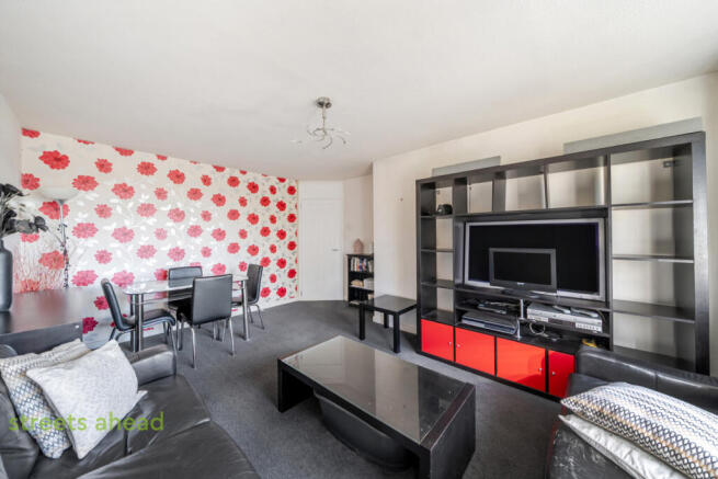 ad9c6e4a-a383-4b6...