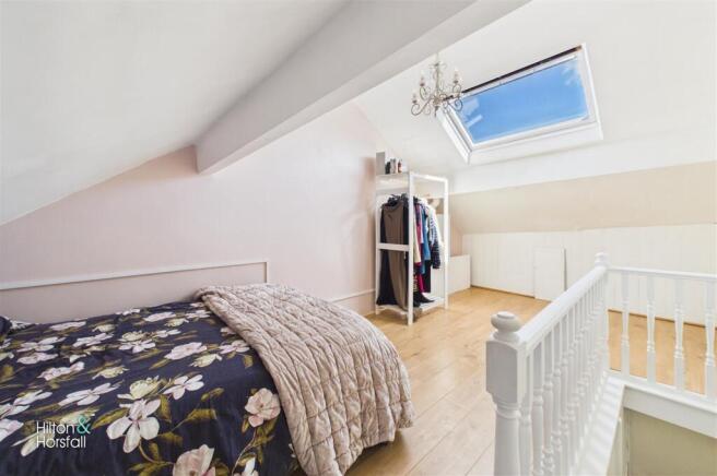 2 bed Terraced for sale Image 12