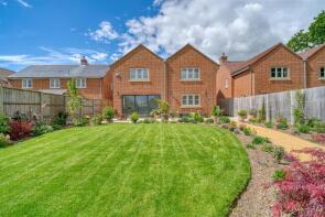 7, Daisy Meadows, The Causeway, Hazelbury Bryan DT10 2FY