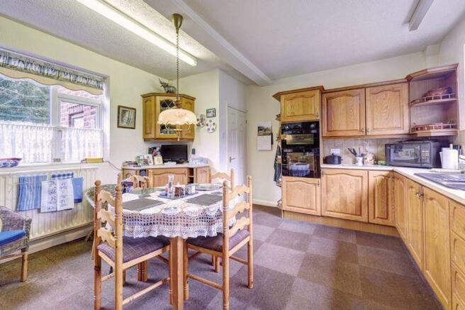 Dining Kitchen 