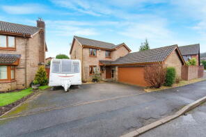 11, St Michaels Way, Brackla, Bridgend CF31 2BT