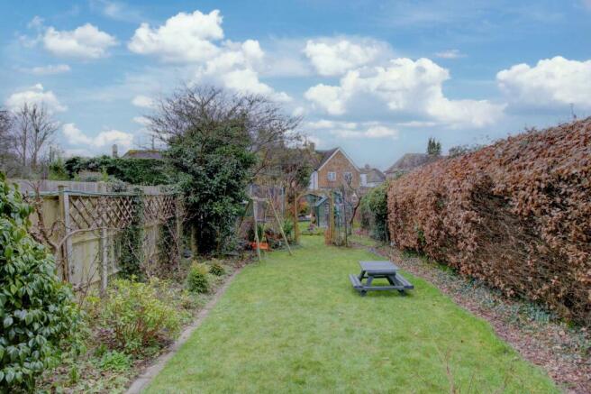 Garden 2_inPixio