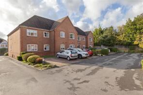 7, Cremorne Place, King George Avenue, Petersfield GU32 3EP