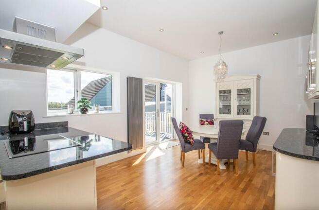 Tavistock Road, Derriford, PL6 photo 4