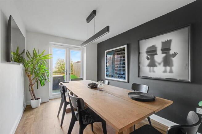 Dining Room_1.jpeg