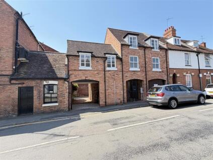 The Stables, Crompton Street, Warwick