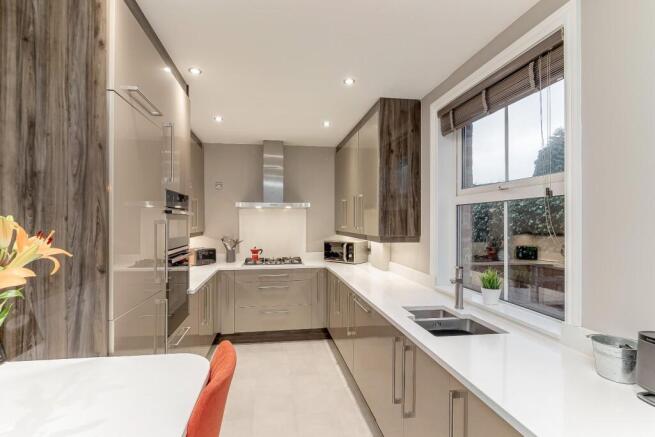 Breakfast Kitchen - B.jpg