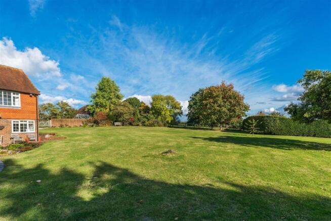 house. estate agent Rudgwick garden