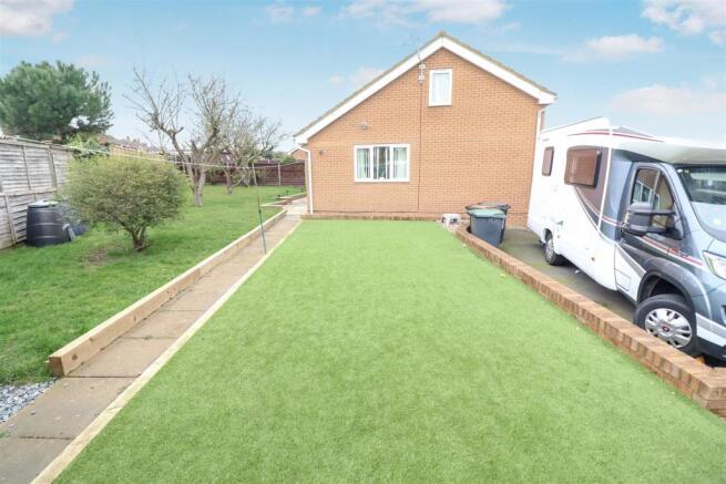 Caravan / Motorhome Parking