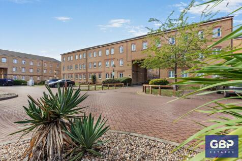 Kidman Close, Gidea Park, RM2