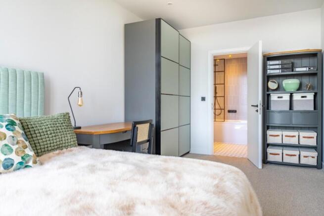 2 bed Apartment for sale Image 8