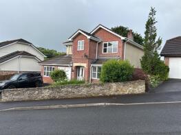 2, Church Lea, St Stephens, Launceston PL15 8QZ
