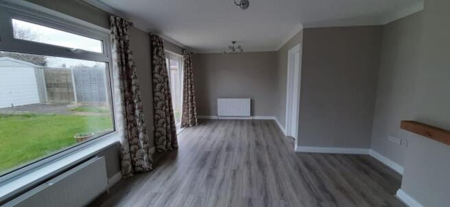 lounge 1.jpg