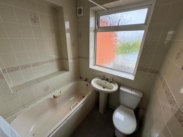 Cumberland Avenue, Thornton-cleveleys photo 2