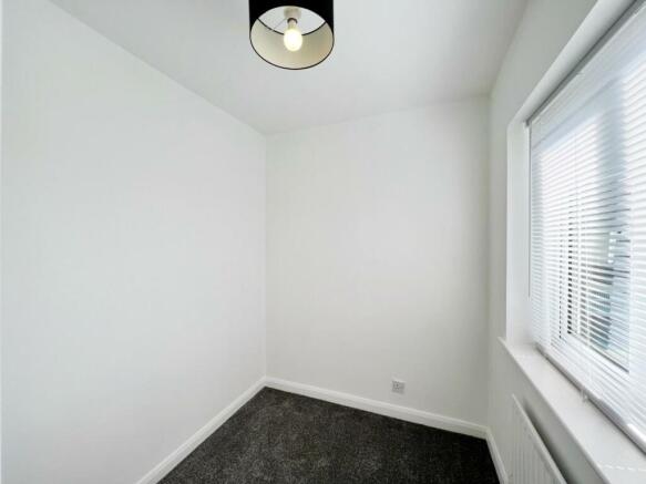Bedroom 3.jpg
