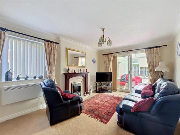 3 bed Detached for sale Image 6