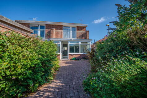 Kipling Close,Kessingland,Lowestoft,NR33 7NZ