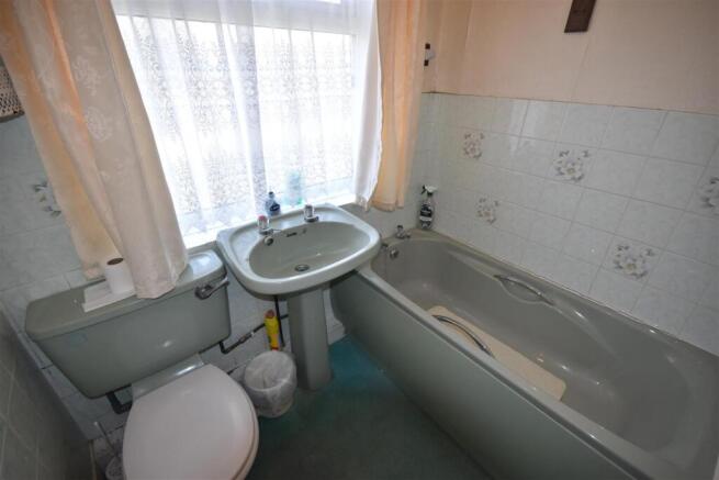 2 bed Terraced for sale Image 6
