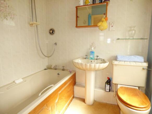 Photo 8