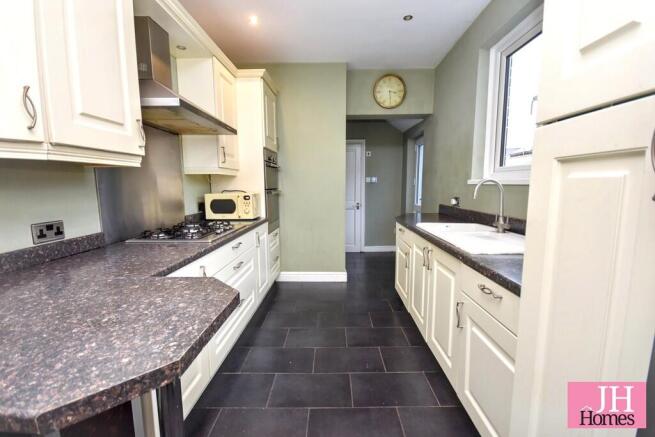 Croslands Park Road, Barrow-in-Furness, Cumbria photo 4