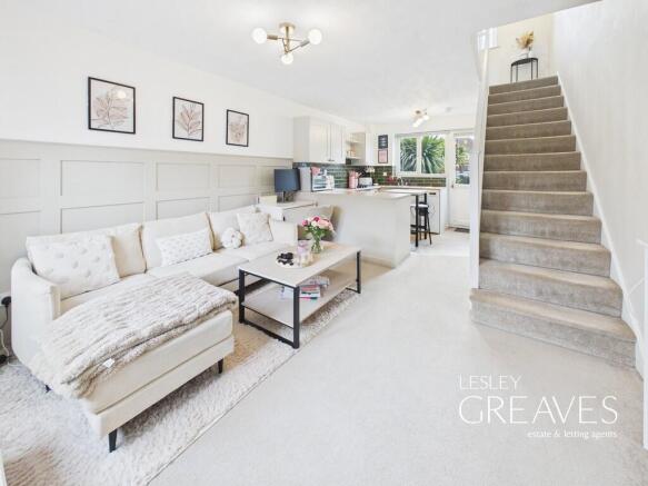 Living/Kitchen Ar...