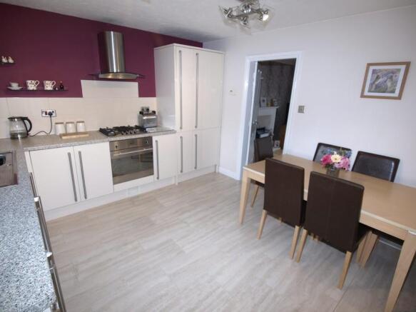 Dining kitchen