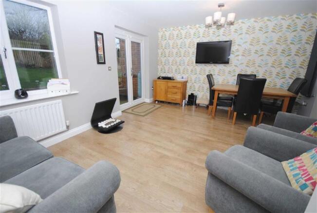 Sitting/Dining Room