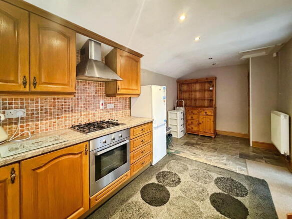 2 bed Detached Bungalow for sale Image 6