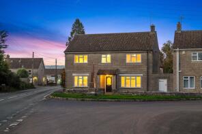 Cobnor, Castlebrook, Compton Dundon, Somerton TA11 6PP