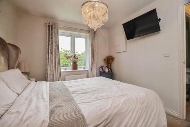 3 bed End of Terrace for sale Image 9