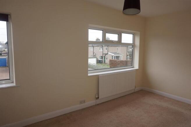 Bedroom 1: