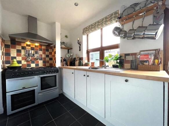 Kitchen Oven