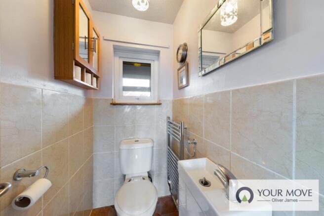 Cloakroom / Wc