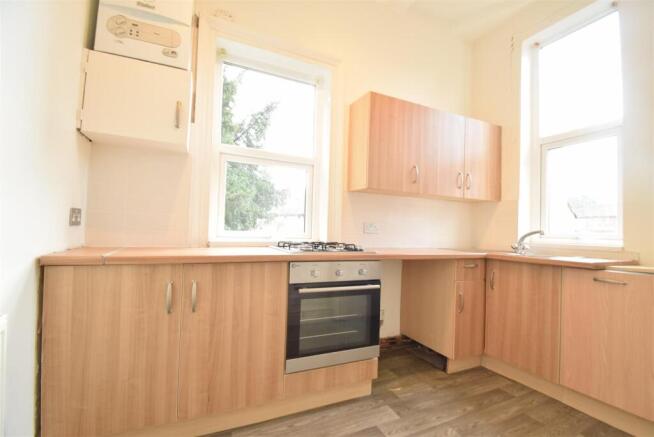 1 bed Flat to rent Image 4