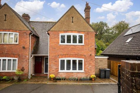 London Road, Forest Row, RH18