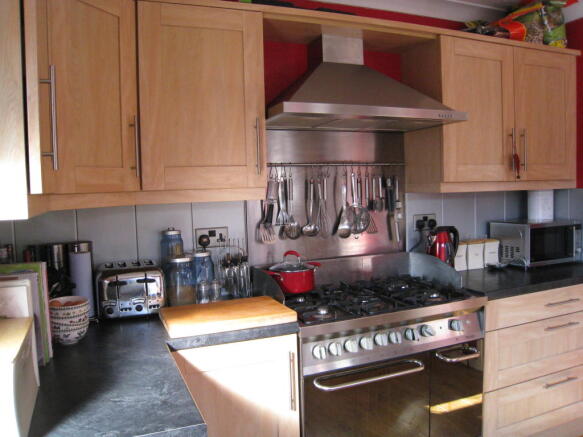 Photo 4