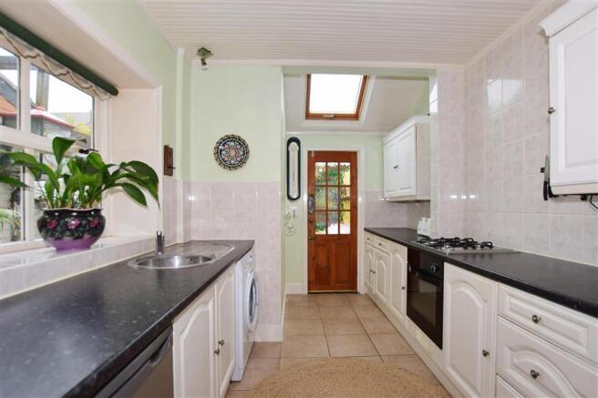 Kitchen/ Breakfast Room