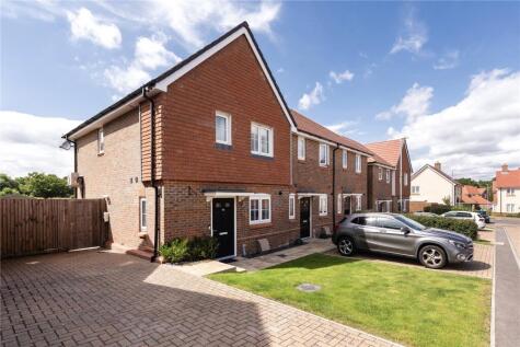 Hailwood Drive, Edenbridge, Kent, TN8