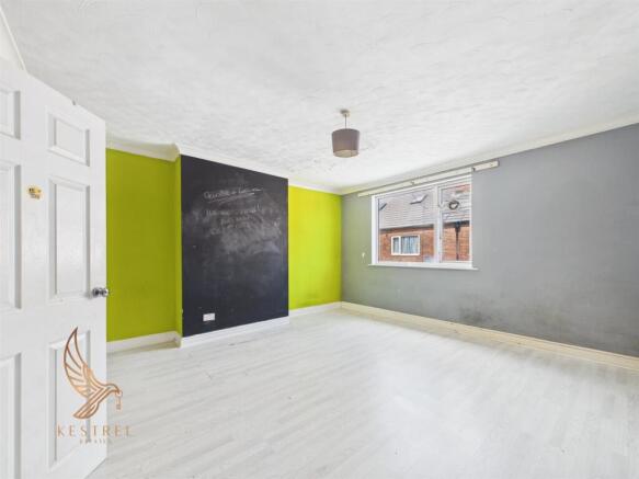2 bed Terraced for sale Image 11