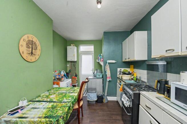 38 Ingatestone Road, Norwood, London SE25 4LG