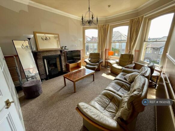 Sitting Room/Bedroom 5