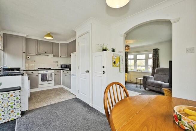 College Close, LANGPORT, Somerset, TA10 photo 4