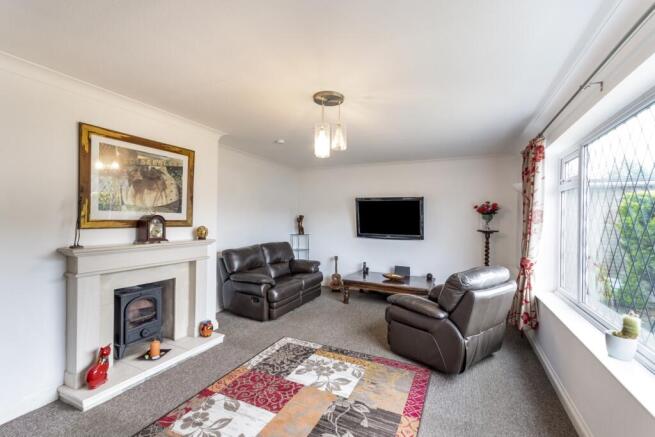 EweMove Estate Agents Scunthorpe - Living Room