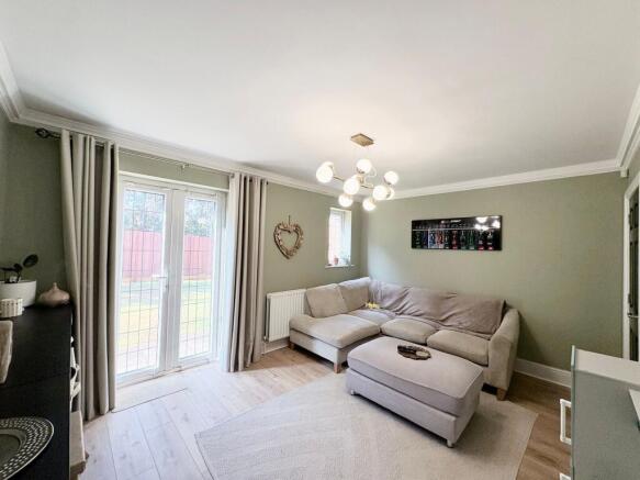 4 bed Detached for sale Image 12
