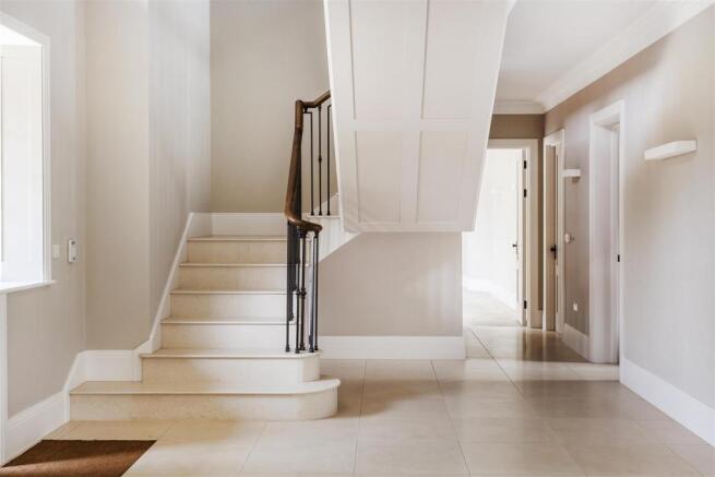 house. estate agency Peaslake