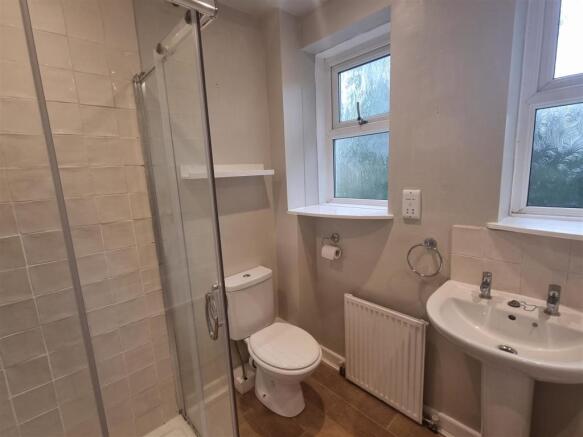 Shower room.jpg