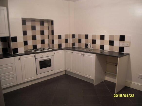 KITCHEN/DINER: