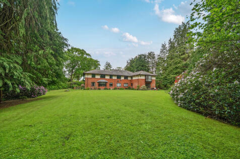 Crossways Road, Hindhead, Hampshire, GU26