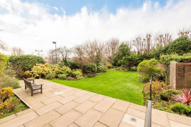 Flat 18 Homedrive House-19.jpg