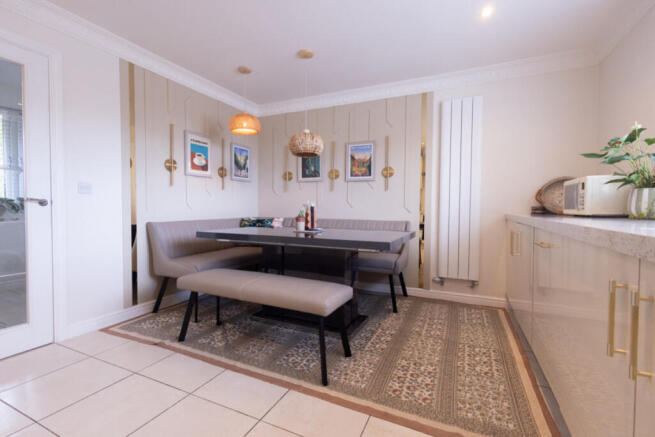 Kitchen/Dining Room